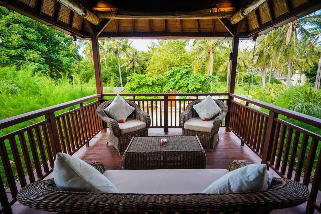 Villa Luna Sunset Beach Gili Trawangan Exterior foto
