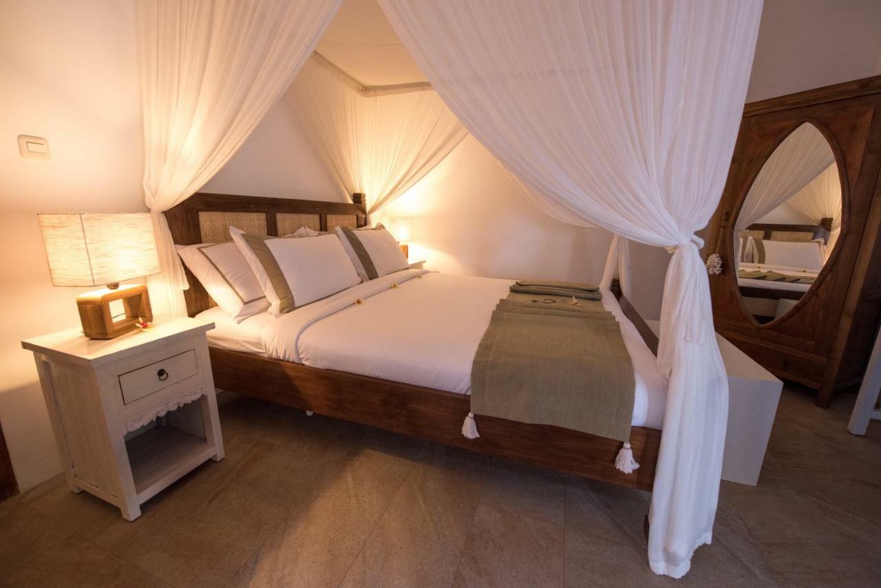 Villa Luna Sunset Beach Gili Trawangan Exterior foto